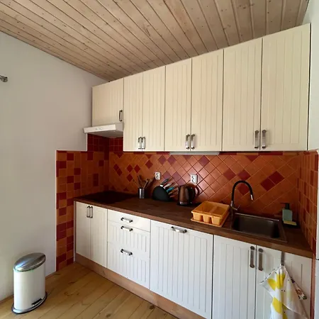 Prazdninovy Dum V Narodnim Parku Cizov (South Moravian)